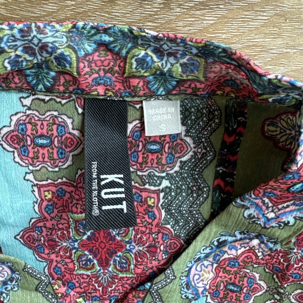 Kut from the Kloth Geo Design Sheer Button-Up Blouse Size S Boho Style - Picture 2 of 7